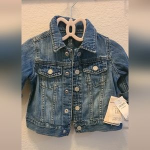 GAP denim jean jacket, 6-12mo, NWT. girls, boys.